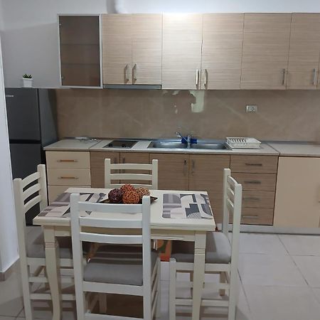 Rental Houses Dukaj Vlore Exterior photo